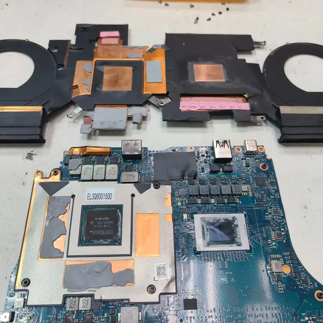 Dell gaming laptop NVIDIA GPU and AMD Ryzen 7 cleaned, ready for new thermal paste