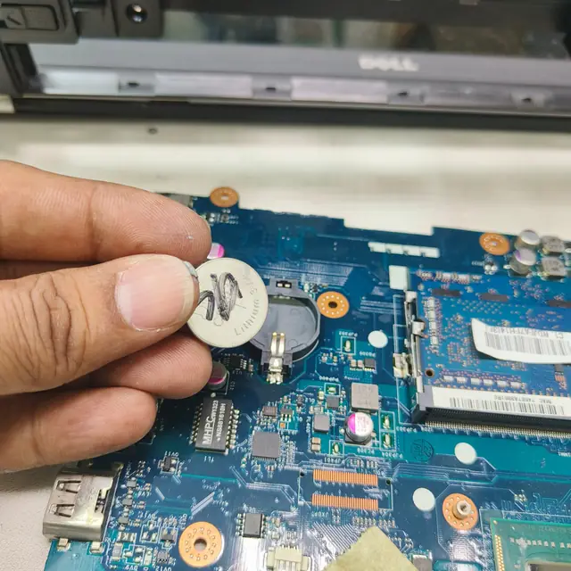 Dell Vostro laptop old CMOS battery removal
