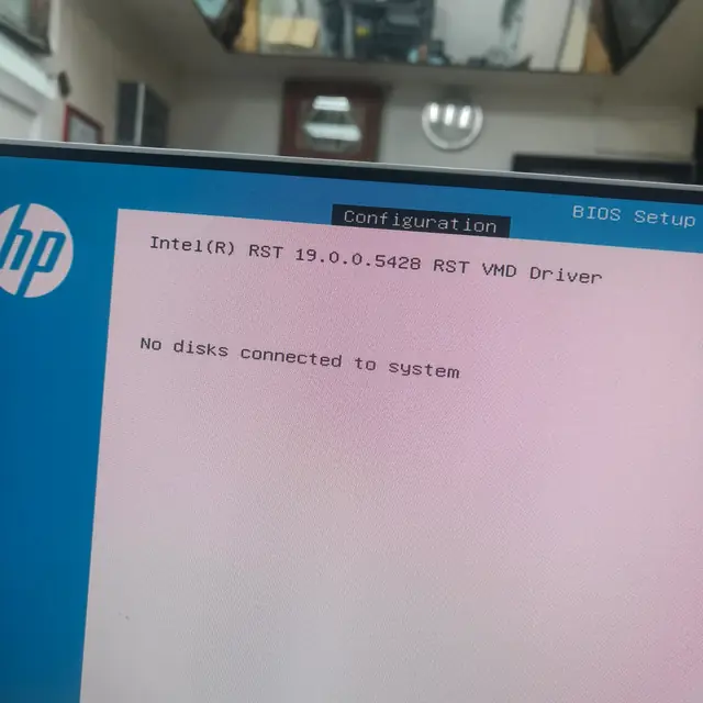 HP All-in-One BIOS showing no disks connected (Intel RST VMD error)