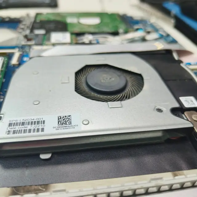 HP laptop cooling fan L52034 001 inspection