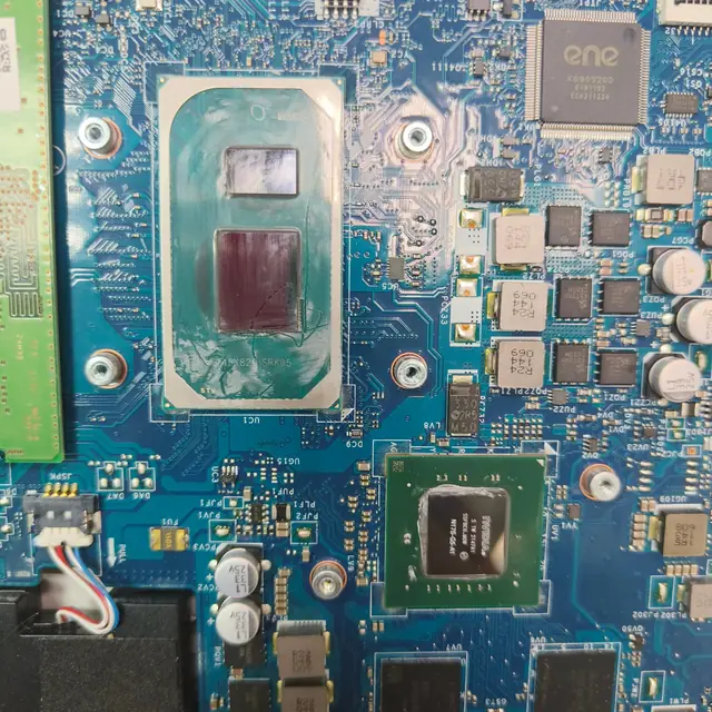 Laptop Intel CPU and NVIDIA GPU cleaned before repaste
