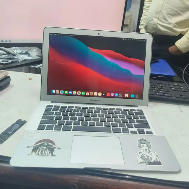 MacBook Air 13 inch repair SSD upgrade