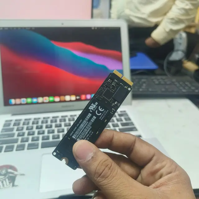MacBook Air SanDisk 256GB SSD replacement