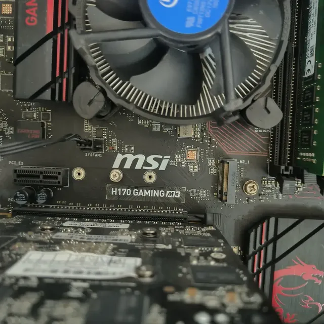MSI H170 gaming motherboard CPU cooler
