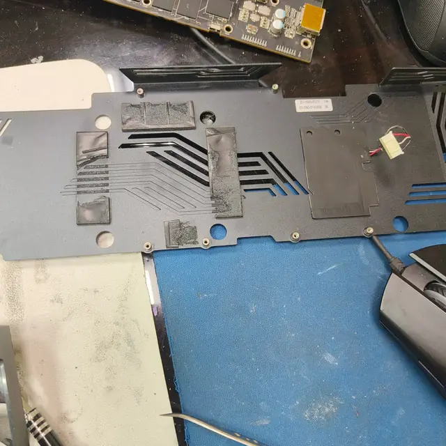 Zotac GeForce RTX graphics card backplate old thermal pads